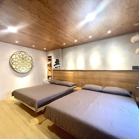 醒覺旅人-訂房後需聯繫轉帳 Apartment Tainan Bagian luar foto