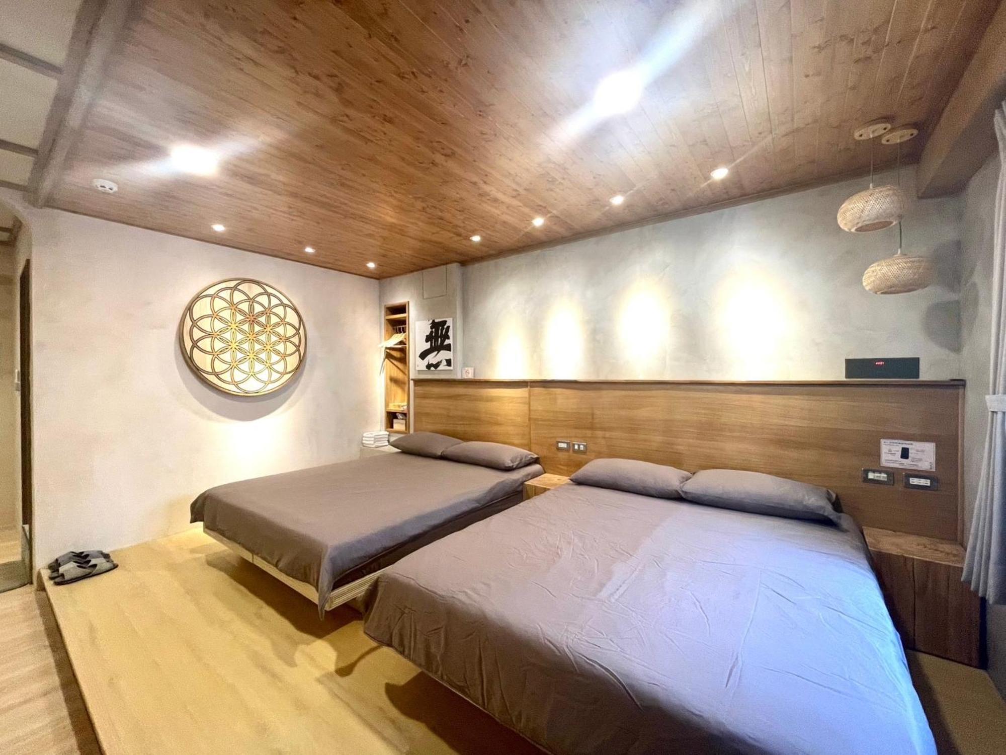 醒覺旅人-訂房後需聯繫轉帳 Apartment Tainan Bagian luar foto